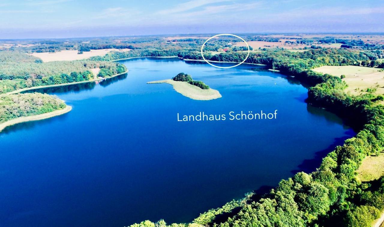 Landhaus Schoenhof Feldberger Seenlandschaft Bagian luar foto